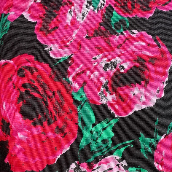 B. Darlin Black & Pink Roses Tulle Lined Maxi Skirt with Pockets Size 1/2 - Picture 5 of 8